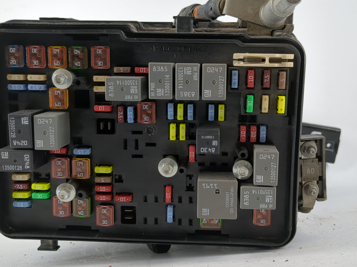 2007-2009 Gmc Yukon Fusebox Fuse Box Panel Relay Module P/N:22865686 Fits Fits 2007 2008 2009 OEM Used Auto Parts - Oemuseda
