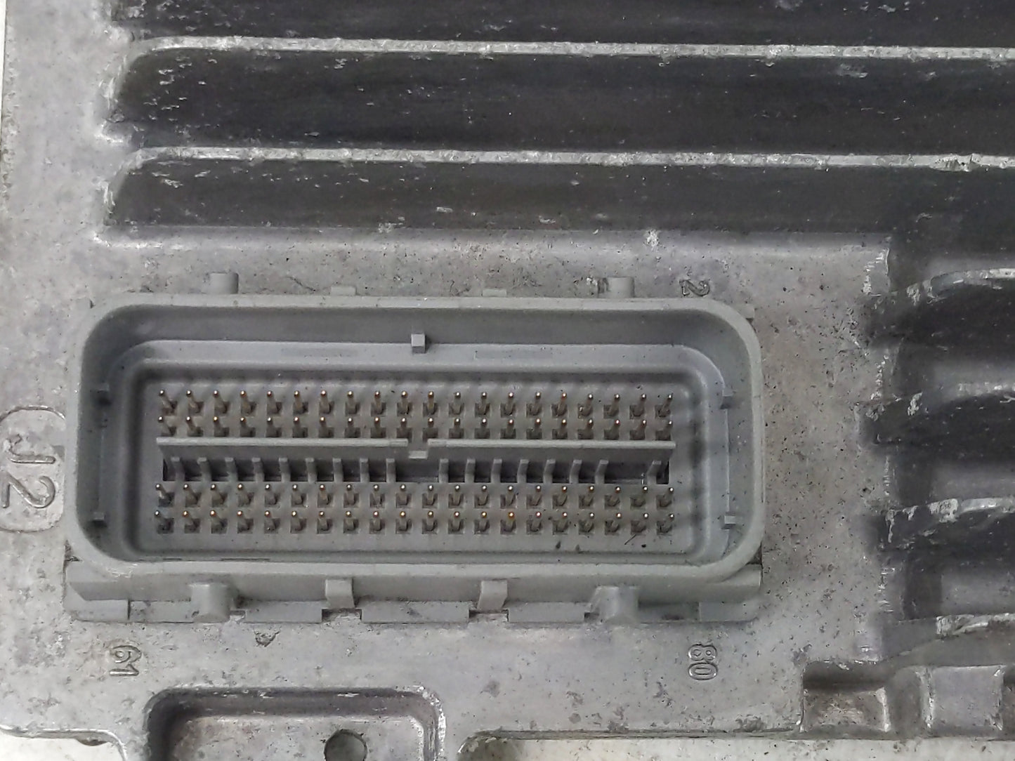 2009-2010 Gmc Yukon PCM Engine Control Computer ECU ECM PCU OEM P/N:12630500 Fits Fits 2009 2010 OEM Used Auto Parts - Oemus