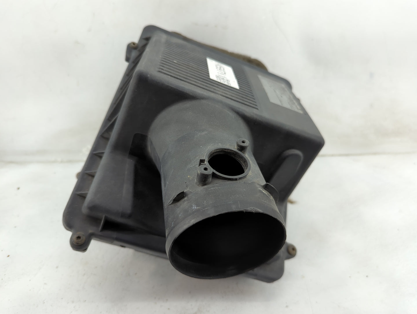 2009-2014 Gmc Yukon Air Cleaner Intake-duct Hose Tube 1459711 - Oemusedautoparts1.com