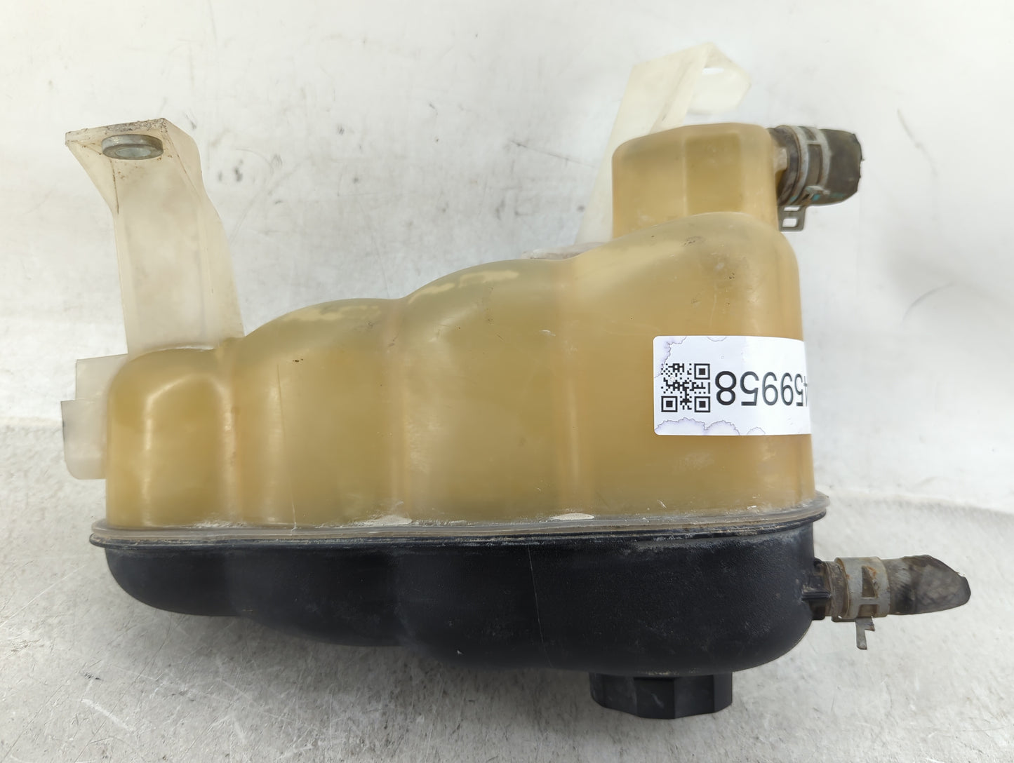 2007-2014 Gmc Yukon Radiator Coolant Overflow Expansion Tank Bottle 1459958 - Oemusedautoparts1.com