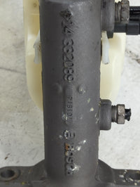 2009-2014 Gmc Yukon Brake Master Cylinder 1492298 - Oemusedautoparts1.com