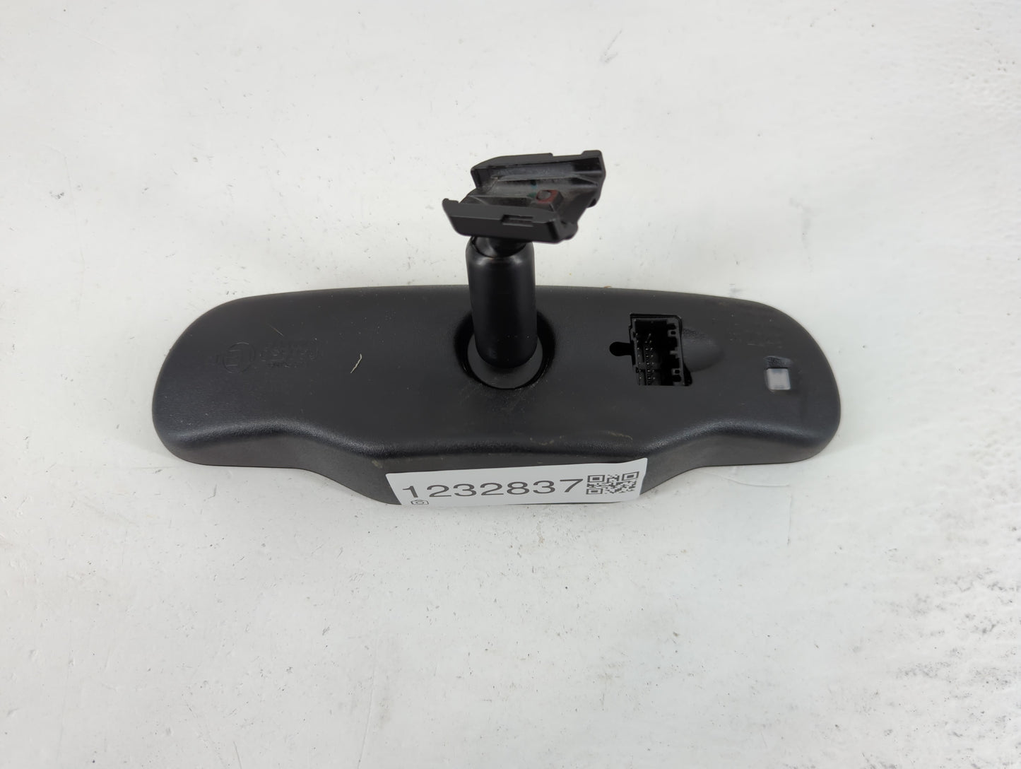 2009 Gmc Yukon Xl Interior Rear View Mirror Replacement OEM P/N:GNTX-511 E11025899 Fits OEM Used Auto Parts - Oemusedautopar