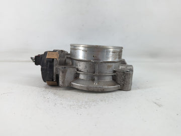 2009-2014 Gmc Yukon Xl Throttle Body P/N:RME87-3C9992 Fits Fits 2009 2010 2011 2012 2013 2014 2015 OEM Used Auto Parts