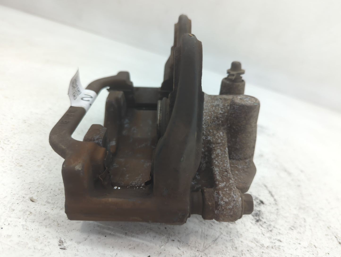 2007-2014 Gmc Yukon Xl 1500 Front Driver Left Brake Caliper 701372 - Oemusedautoparts1.com