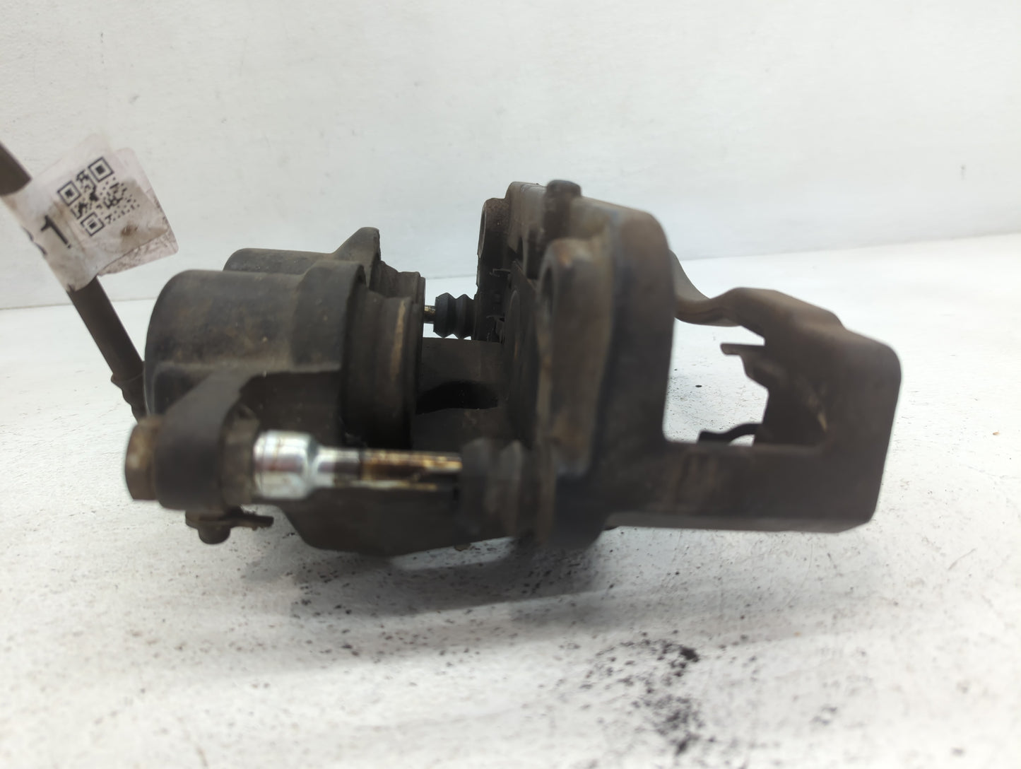2007-2014 Gmc Yukon Xl 1500 Front Passenger Right Brake Caliper - Oemusedautoparts1.com