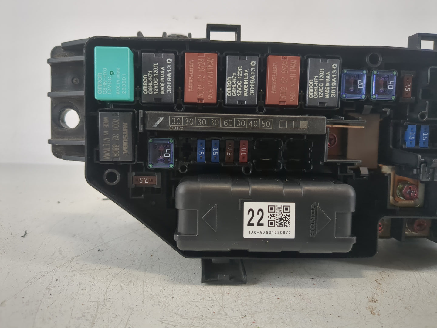 2008-2012 Honda Accord Fusebox Fuse Box Panel Relay Module P/N:019510540 Fits Fits 2008 2009 2010 2011 2012 OEM Used Auto Pa