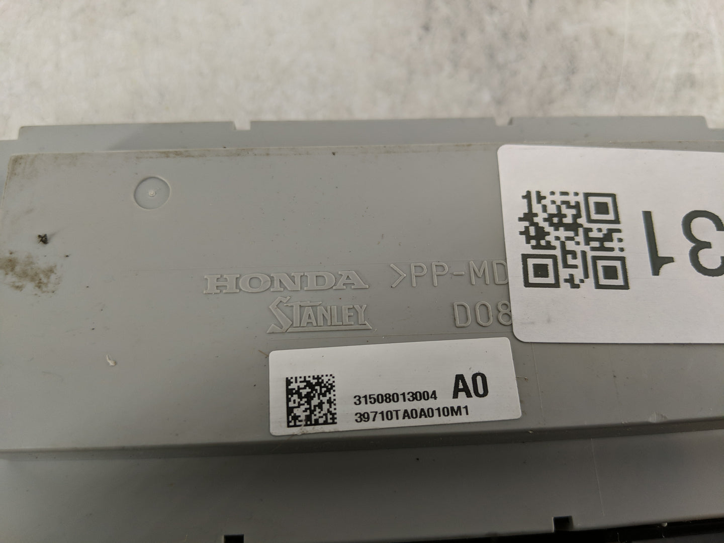 2008-2012 Honda Accord Radio AM FM Cd Player Receiver Replacement P/N:31508013004 Fits Fits 2008 2009 2010 2011 2012 OEM Use