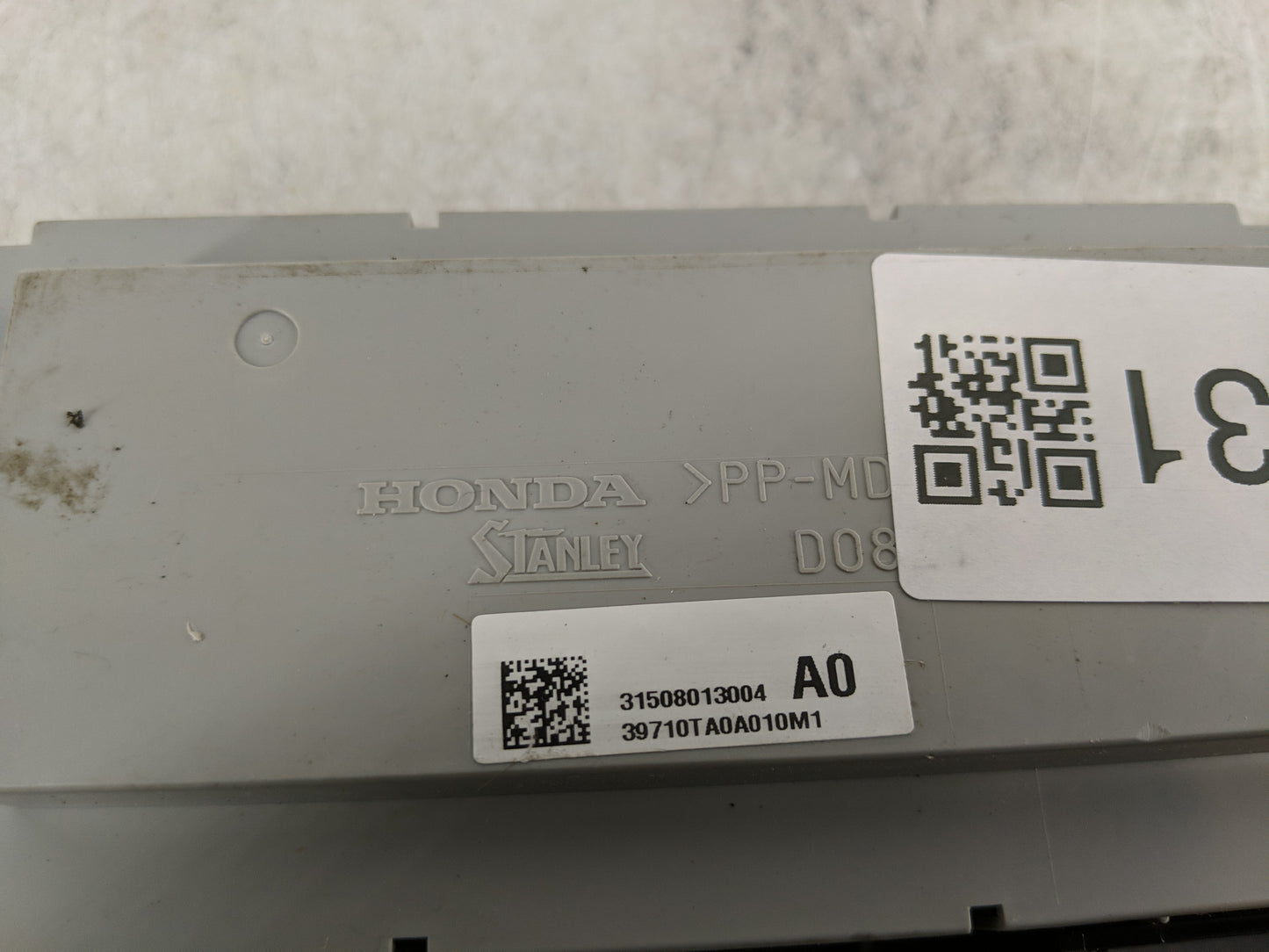 2008-2012 Honda Accord Radio AM FM Cd Player Receiver Replacement P/N:31508013004 Fits Fits 2008 2009 2010 2011 2012 OEM Use