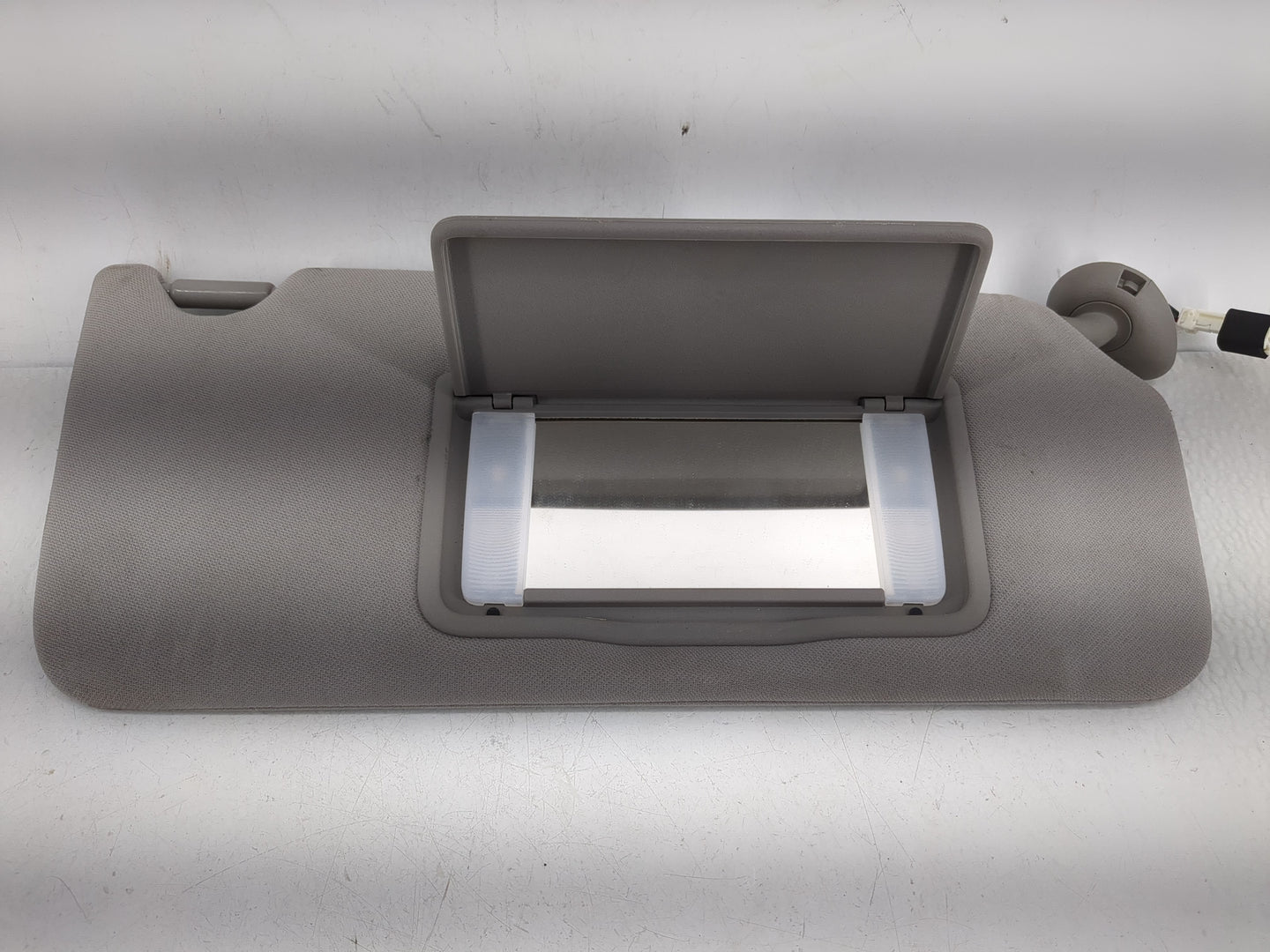 2008-2009 Honda Accord Sun Visor Shade Replacement Passenger Right Mirror Fits Fits 2008 2009 OEM Used Auto Parts - Oemuseda