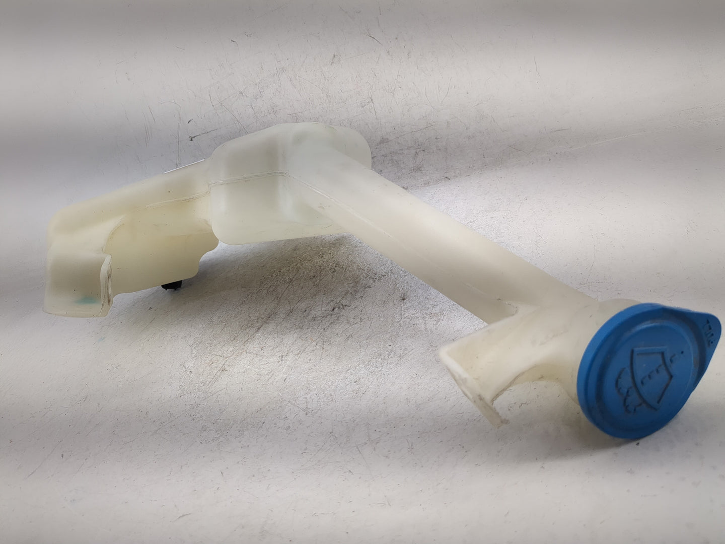 2008-2012 Honda Accord Windshield Washer Fluid Reservoir Bottle Oem - Oemusedautoparts1.com
