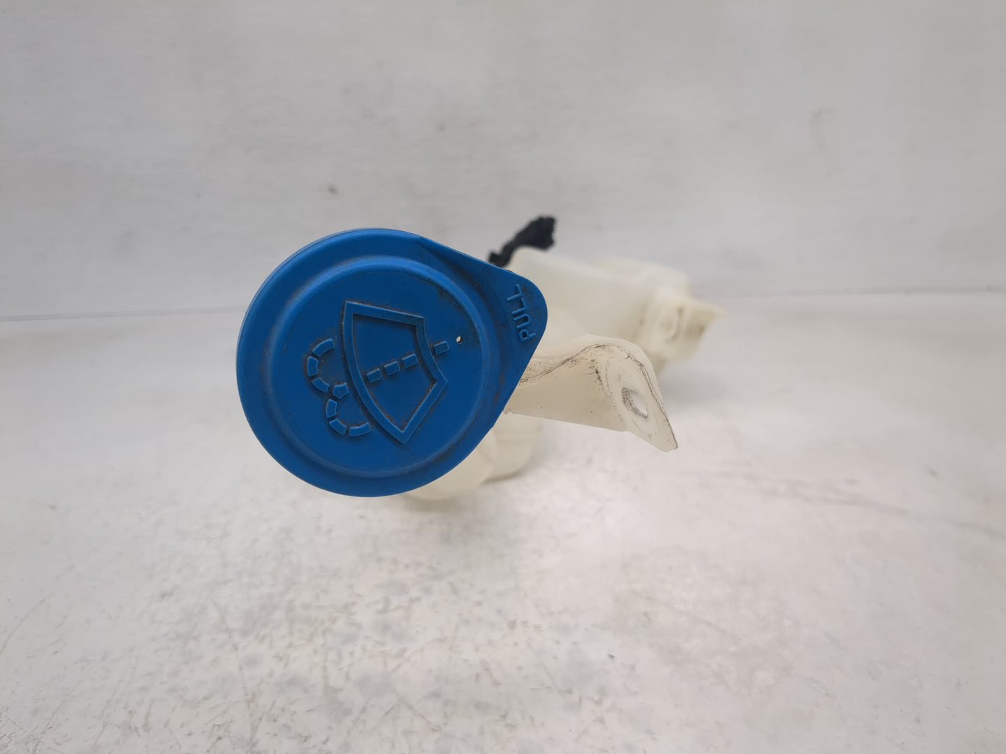 2008-2012 Honda Accord Windshield Washer Fluid Reservoir Bottle Oem - Oemusedautoparts1.com