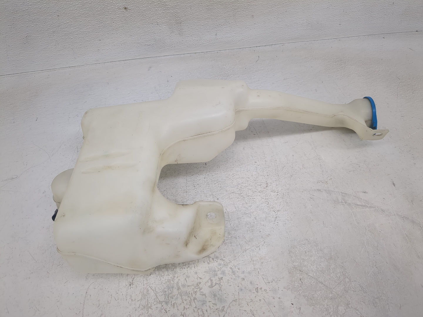 2008-2012 Honda Accord Windshield Washer Fluid Reservoir Bottle Oem - Oemusedautoparts1.com