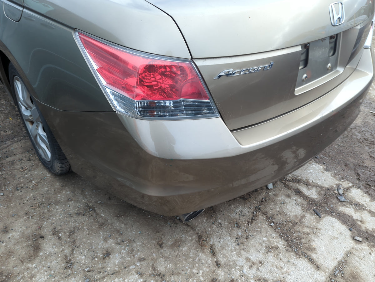 2008-2012 Honda Accord Rear Bumper Assembly Oem 1301698 - Oemusedautoparts1.com