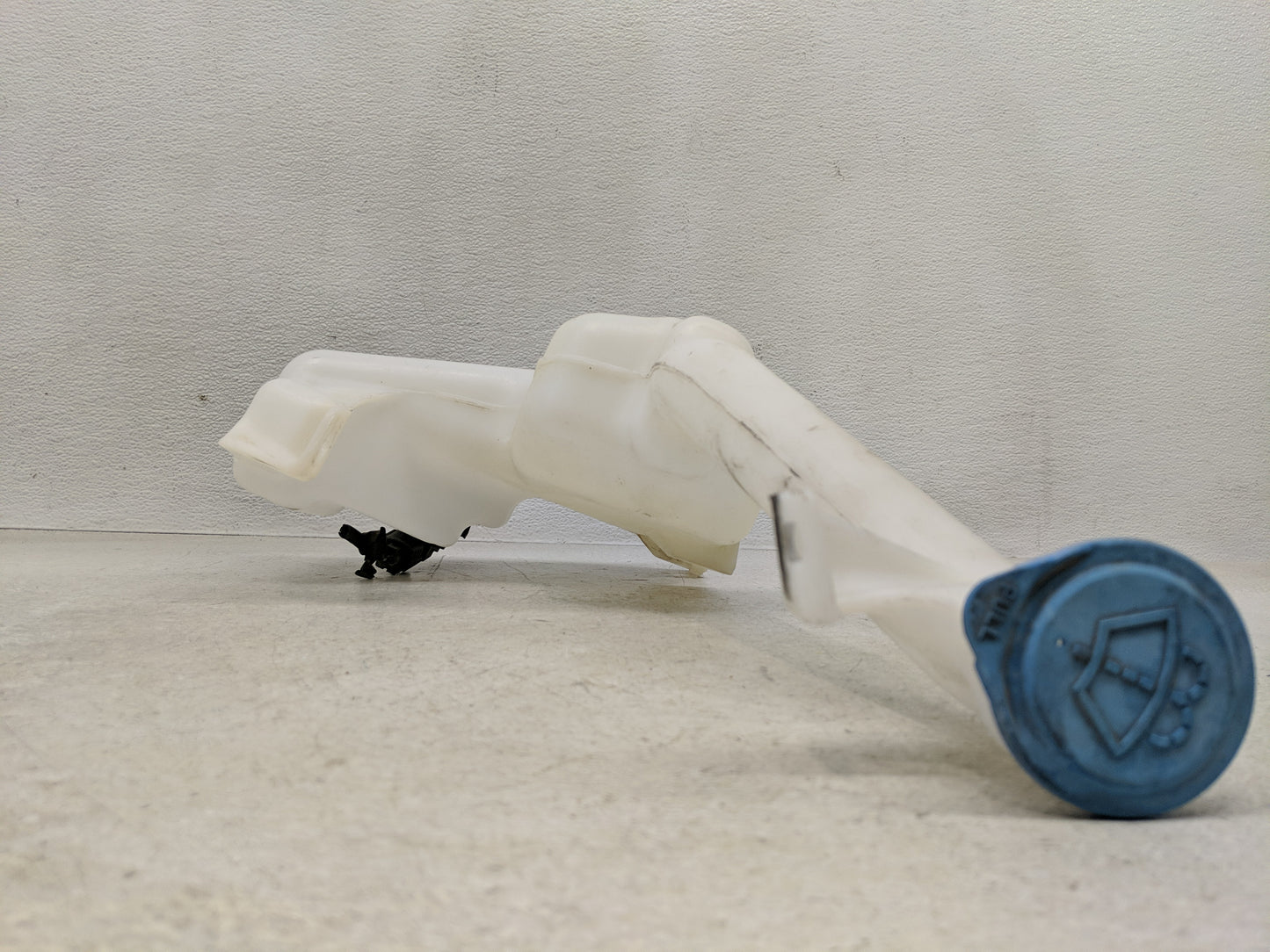 2008-2012 Honda Accord Windshield Washer Fluid Reservoir Bottle Oem - Oemusedautoparts1.com