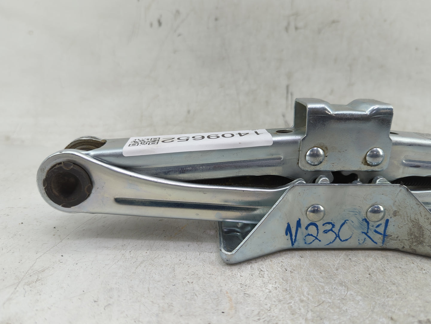 2009 Honda Accord Spare Scissor Car Jack - Oemusedautoparts1.com