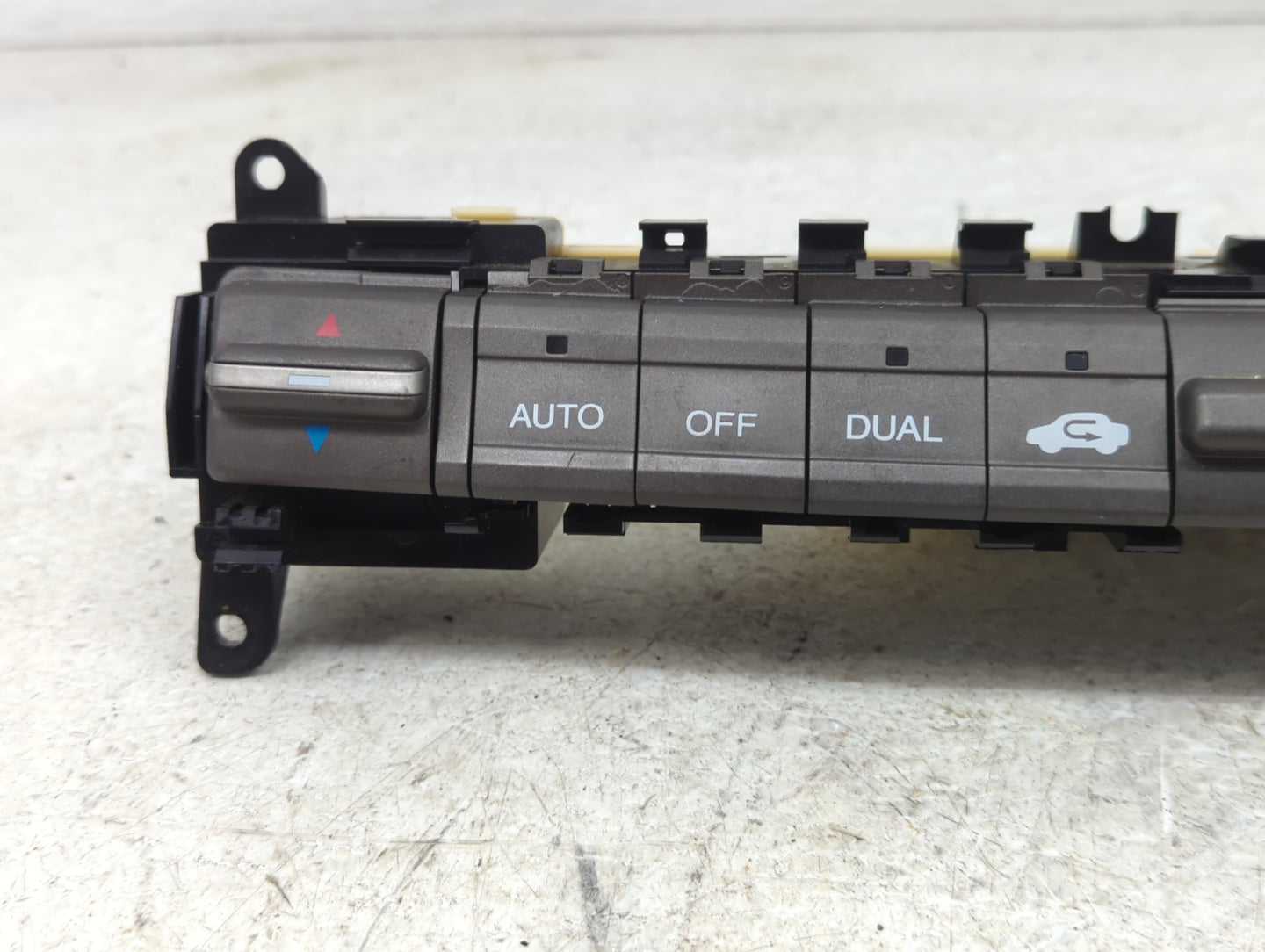 2008-2012 Honda Accord Climate Control Module Temperature AC/Heater Replacement P/N:79600TA0L010M1 Fits OEM Used Auto Parts 