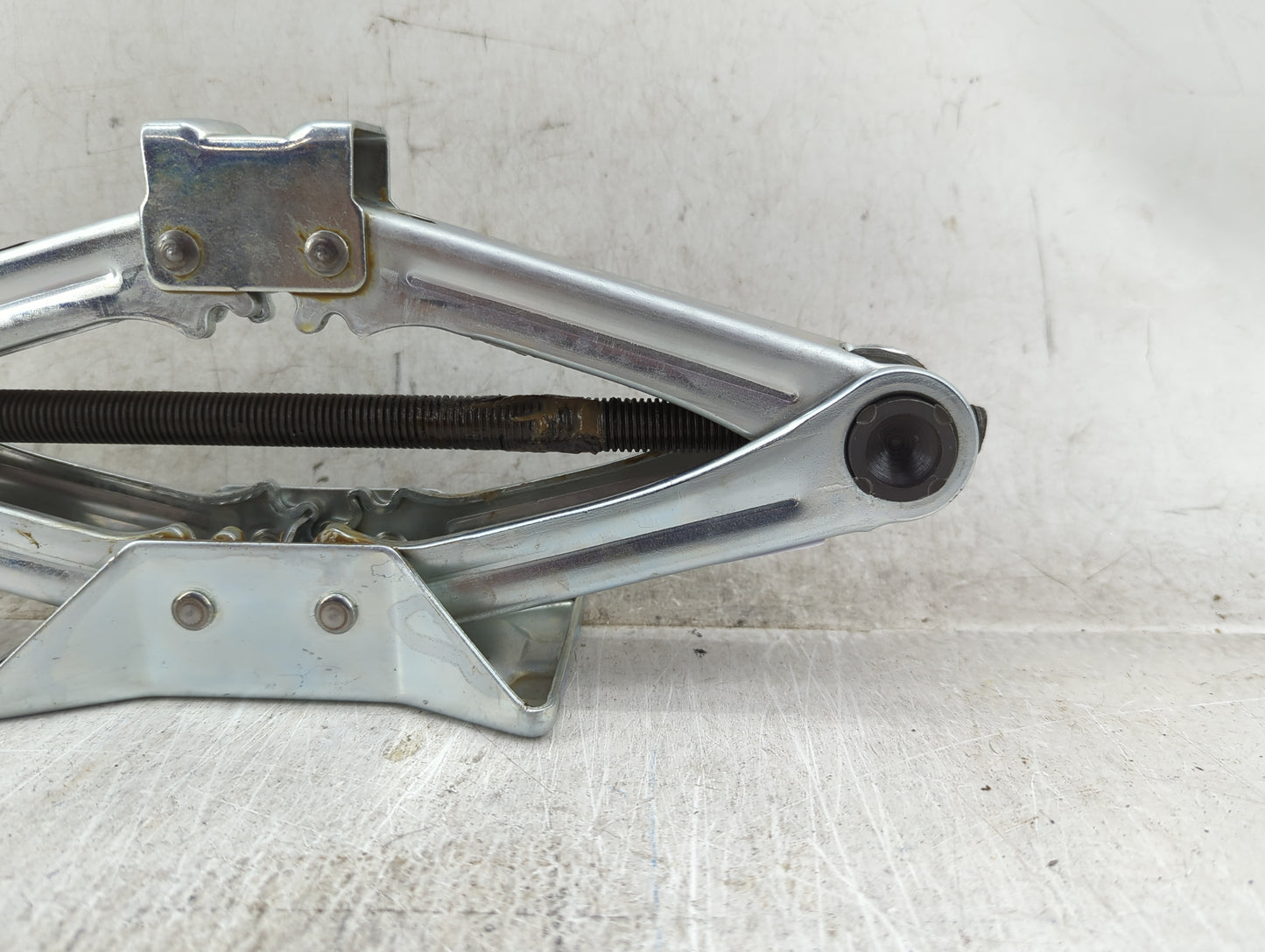 2009 Honda Accord Spare Scissor Car Jack - Oemusedautoparts1.com