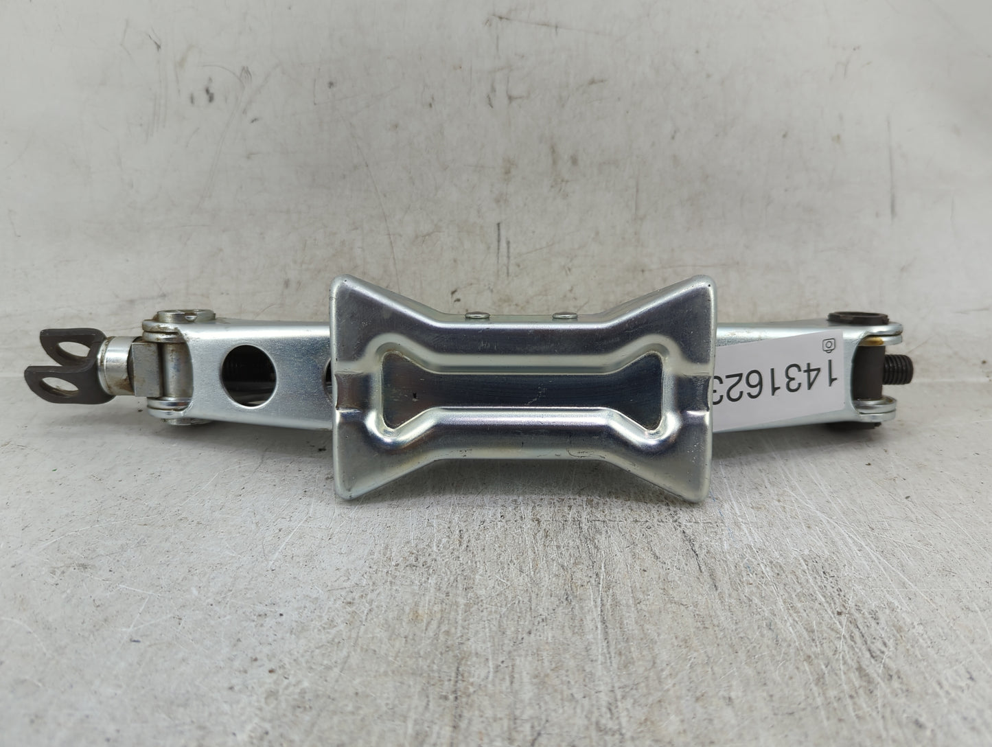 2009 Honda Accord Spare Scissor Car Jack - Oemusedautoparts1.com