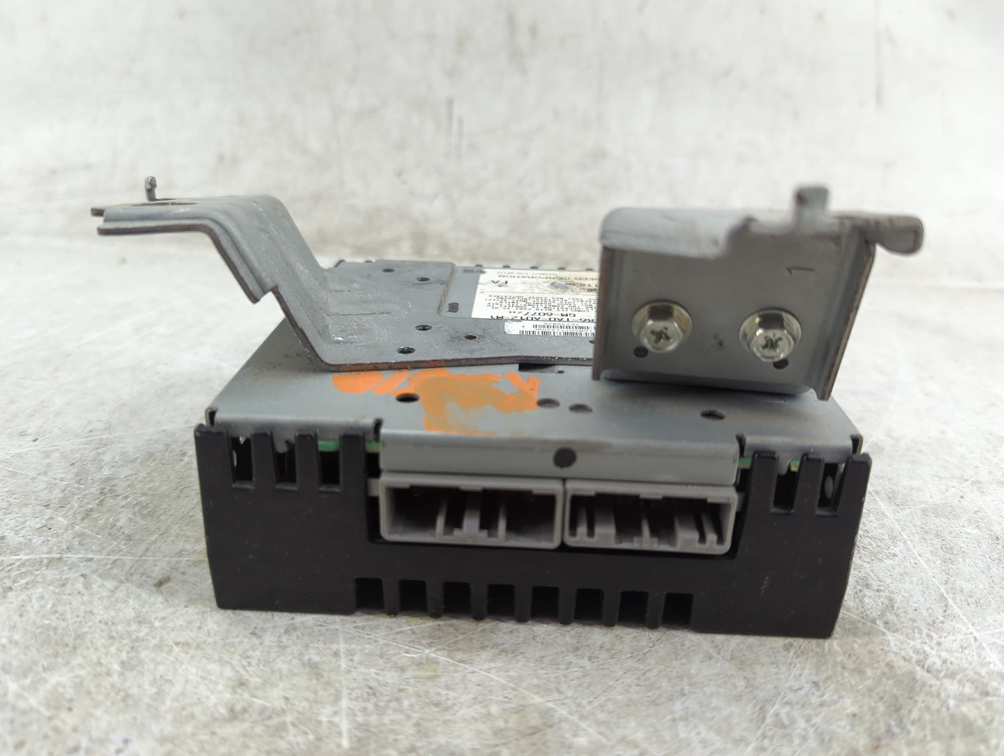 2008-2012 Honda Accord Radio Speaker Amplifier 39186-ta0-a012-m1|gm-6077 - Oemusedautoparts1.com