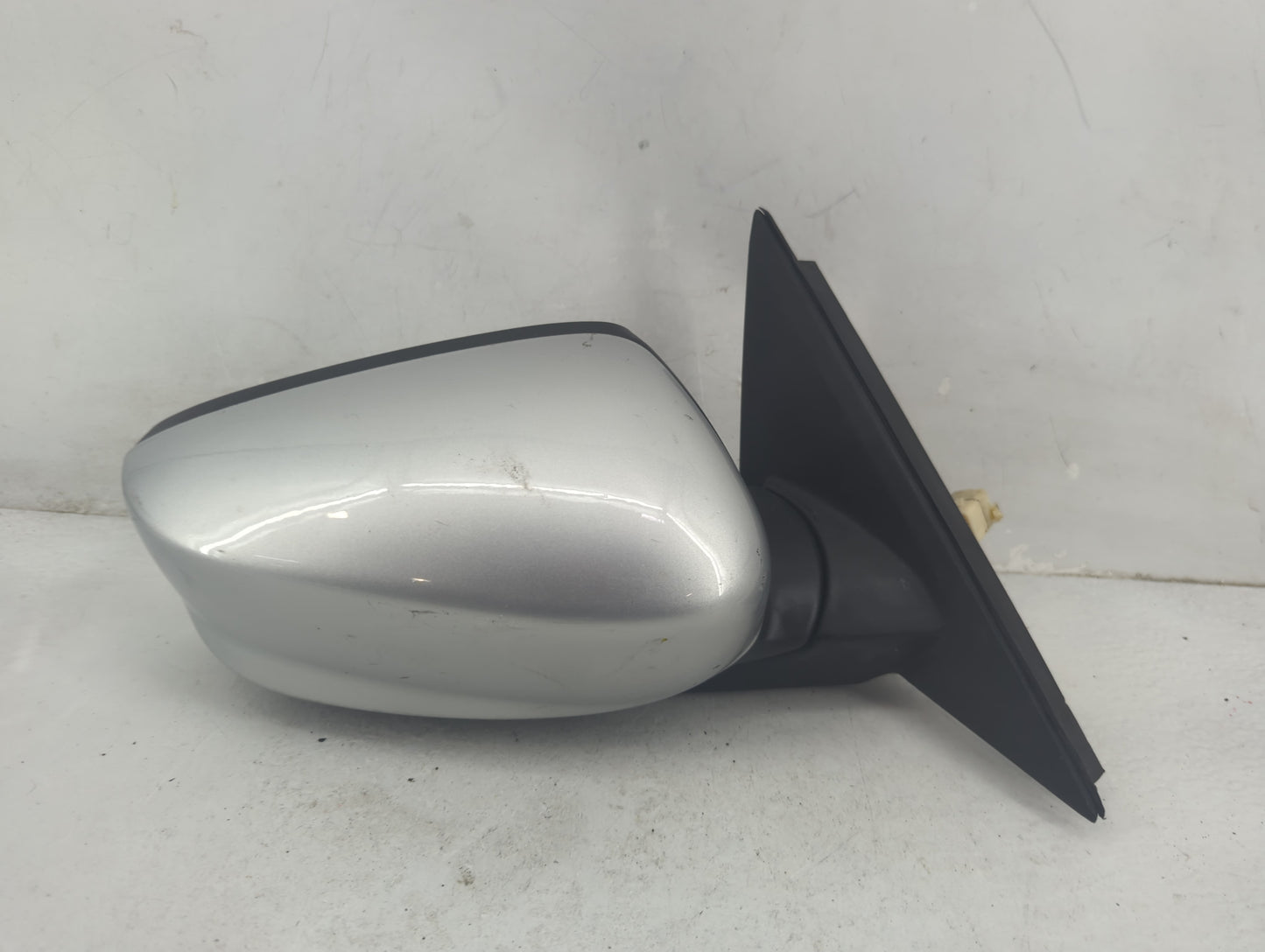 2008-2012 Honda Accord Passenger Side View Mirror - Right Door Mirror OEM Used - Oemusedautoparts1.com