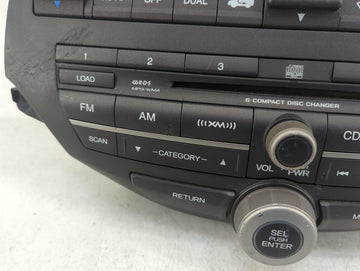 2008-2009 Honda Accord Radio AM FM Cd Player Receiver Replacement P/N:77260TA6A101 39100-TA0-A220 Fits Fits 2008 2009 OEM Used Auto Parts