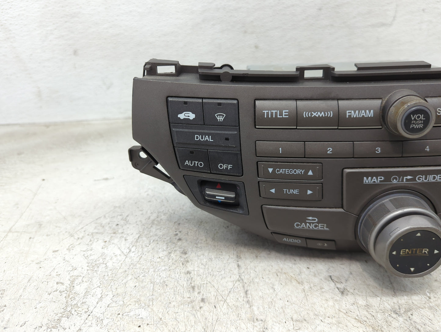 2008-2009 Honda Accord Radio AM FM Cd Player Receiver Replacement P/N:39101-TA0-A820-M1 39050TA0A800 Fits Fits 2008 2009 OEM