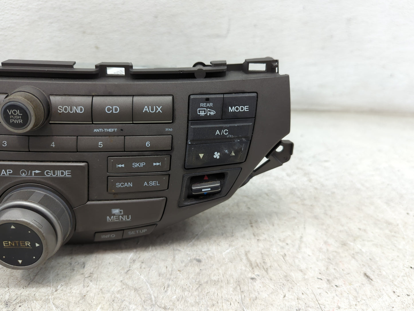2008-2009 Honda Accord Radio AM FM Cd Player Receiver Replacement P/N:39101-TA0-A820-M1 39050TA0A800 Fits Fits 2008 2009 OEM