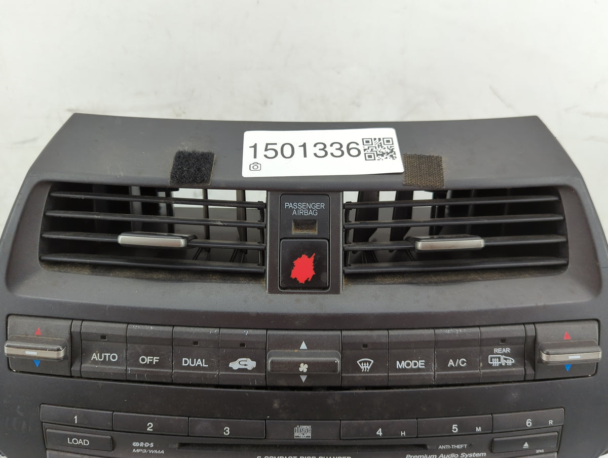 2008-2009 Honda Accord Radio AM FM Cd Player Receiver Replacement P/N:77260TE0A500 Fits Fits 2008 2009 OEM Used Auto Parts -