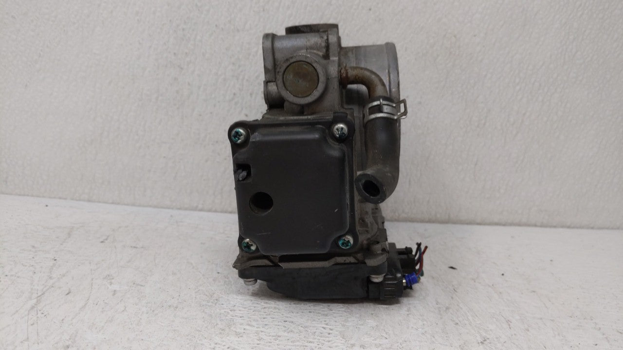 2008-2012 Honda Accord Throttle Body P/N:GMD7A Fits Fits 2008 2009 2010 2011 2012 OEM Used Auto Parts - Oemusedautoparts1.co
