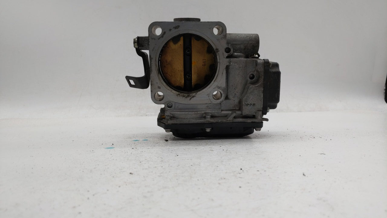 2008-2011 Honda Accord Throttle Body P/N:GMD7B Fits Fits 2008 2009 2010 2011 OEM Used Auto Parts - Oemusedautoparts1.com
