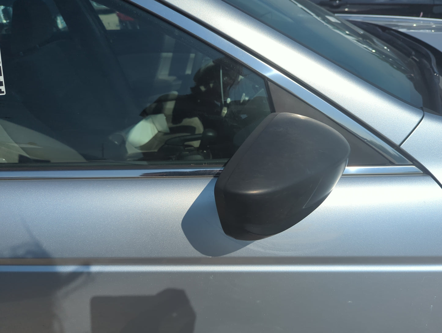 2008-2012 Honda Accord Passenger Side View Mirror - Right Door Mirror OEM Used - Oemusedautoparts1.com
