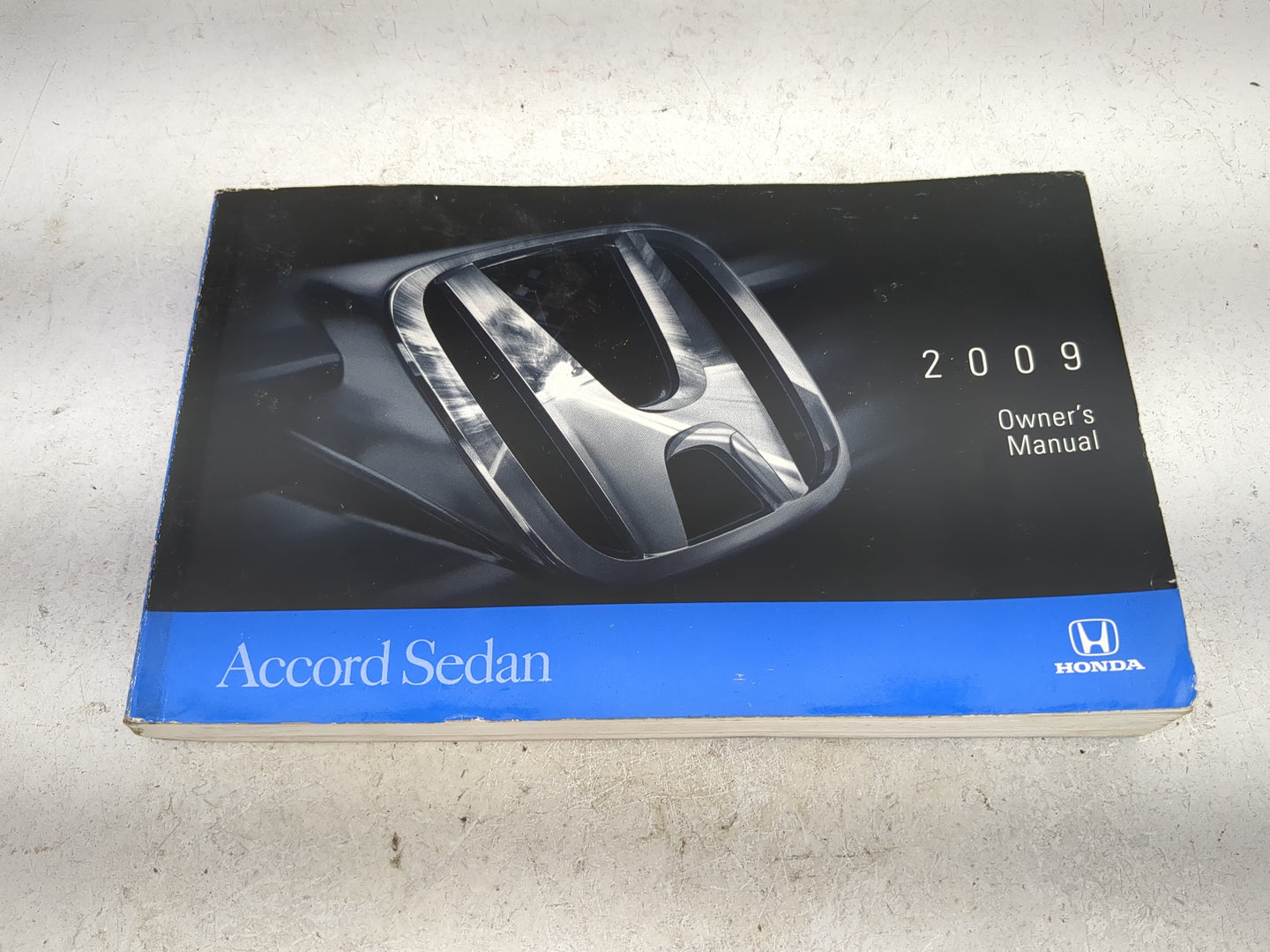 2009 Honda Accord Owners Manual Book Guide P/N:31TA5610 00X31-TA5-6100 OEM Used Auto Parts - Oemusedautoparts1.com