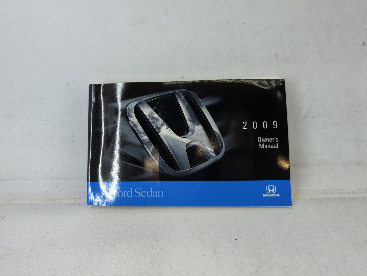 2009 Honda Accord Owners Manual Book Guide P/N:00X31-TA5-6100 31TA5610 OEM Used Auto Parts - Oemusedautoparts1.com