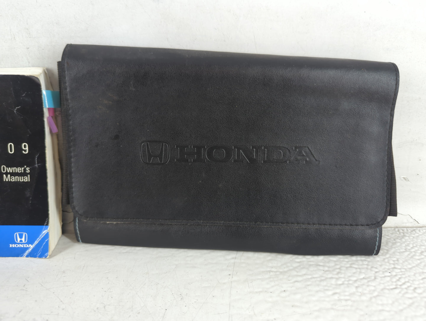 2009 Honda Civic Owners Manual Book Guide P/N:31SVA630 00X31-SVA-6301 OEM Used Auto Parts - Oemusedautoparts1.com