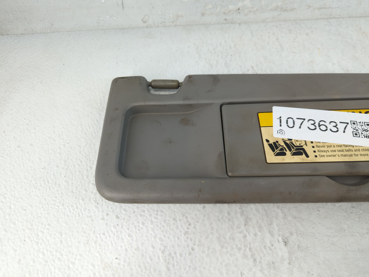 2006-2011 Honda Civic Sun Visor Shade Replacement Passenger Right Mirror Fits Fits 2006 2007 2008 2009 2010 2011 OEM Used Au