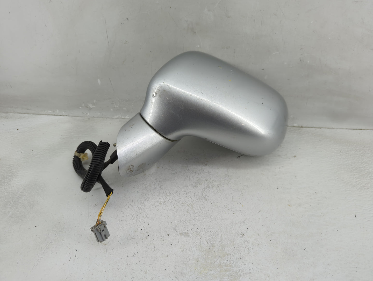 2006-2011 Honda Civic Driver Side View Mirror - Left Door Mirror OEM Used - Oemusedautoparts1.com