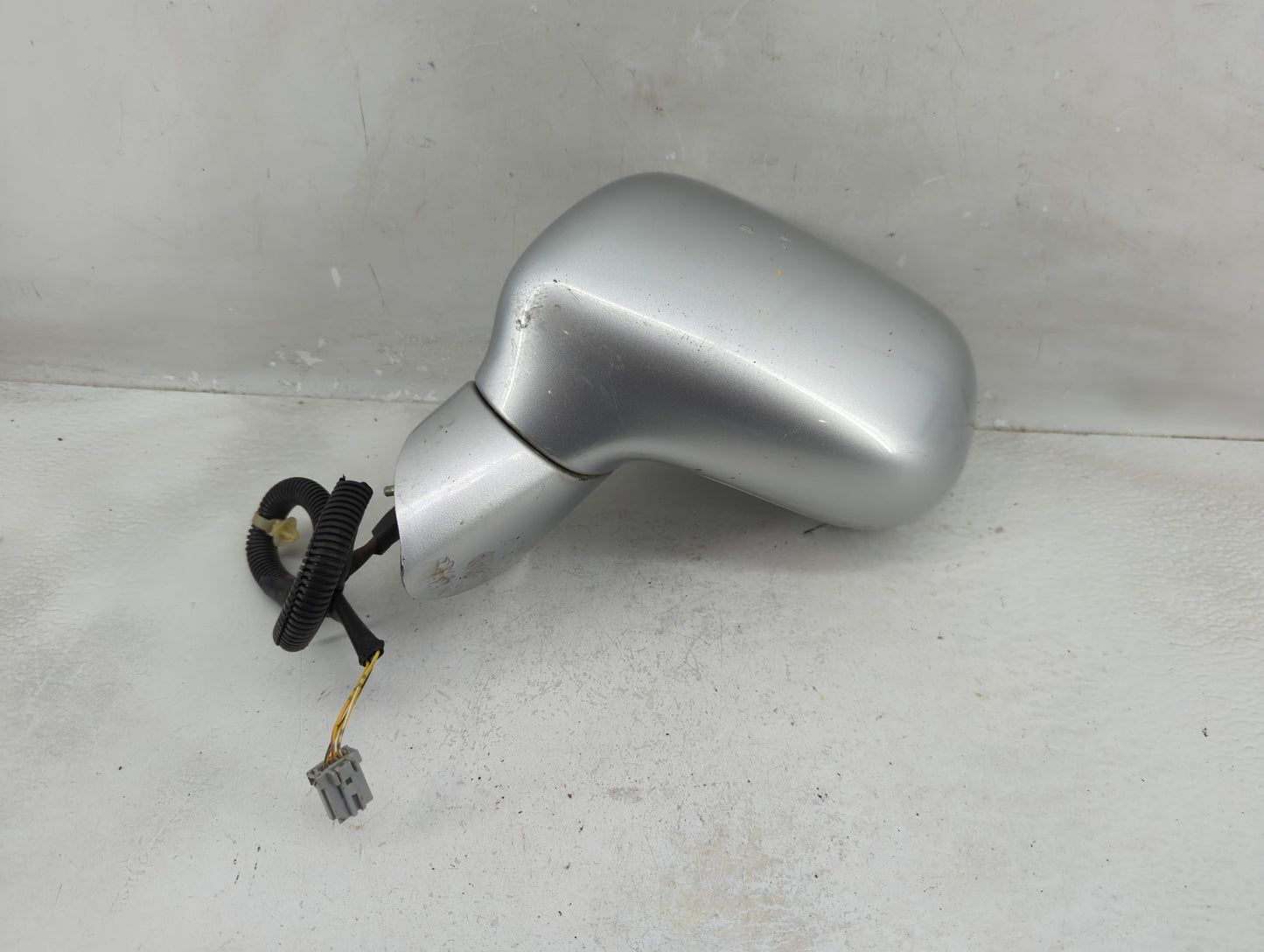 2006-2011 Honda Civic Driver Side View Mirror - Left Door Mirror OEM Used - Oemusedautoparts1.com