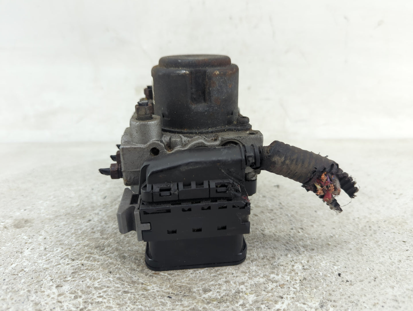 2009 Honda Civic ABS Pump Control Module Replacement Fits OEM Used Auto Parts - Oemusedautoparts1.com