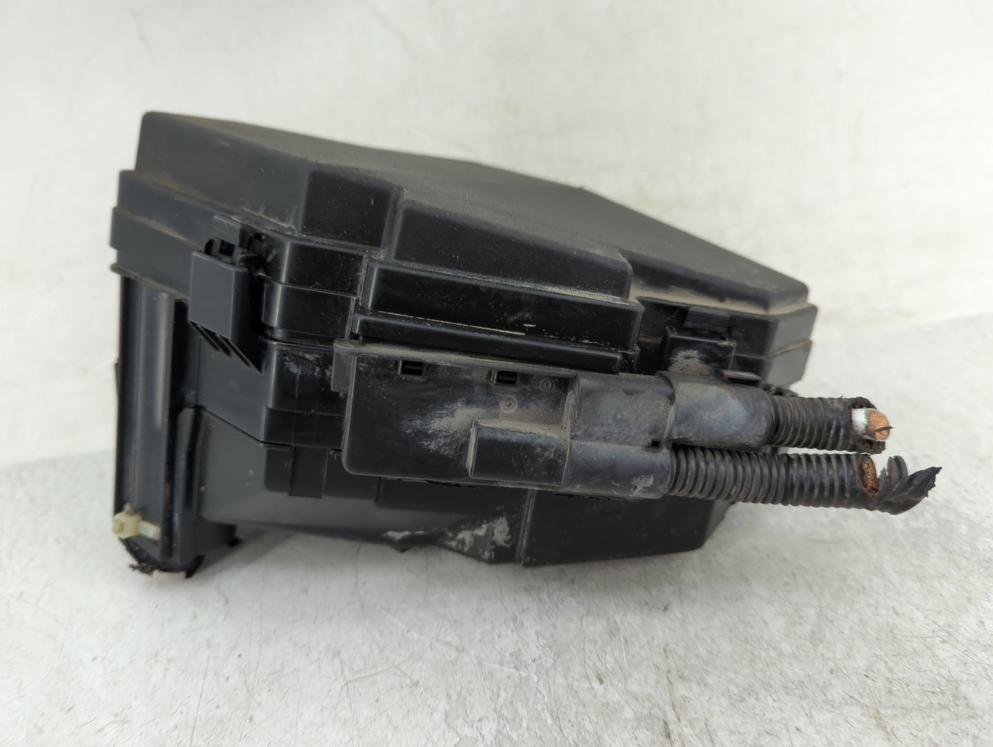 2008-2011 Honda Civic Fusebox Fuse Box Panel Relay Module P/N:SVA-C131 Fits Fits 2008 2009 2010 2011 OEM Used Auto Parts - O