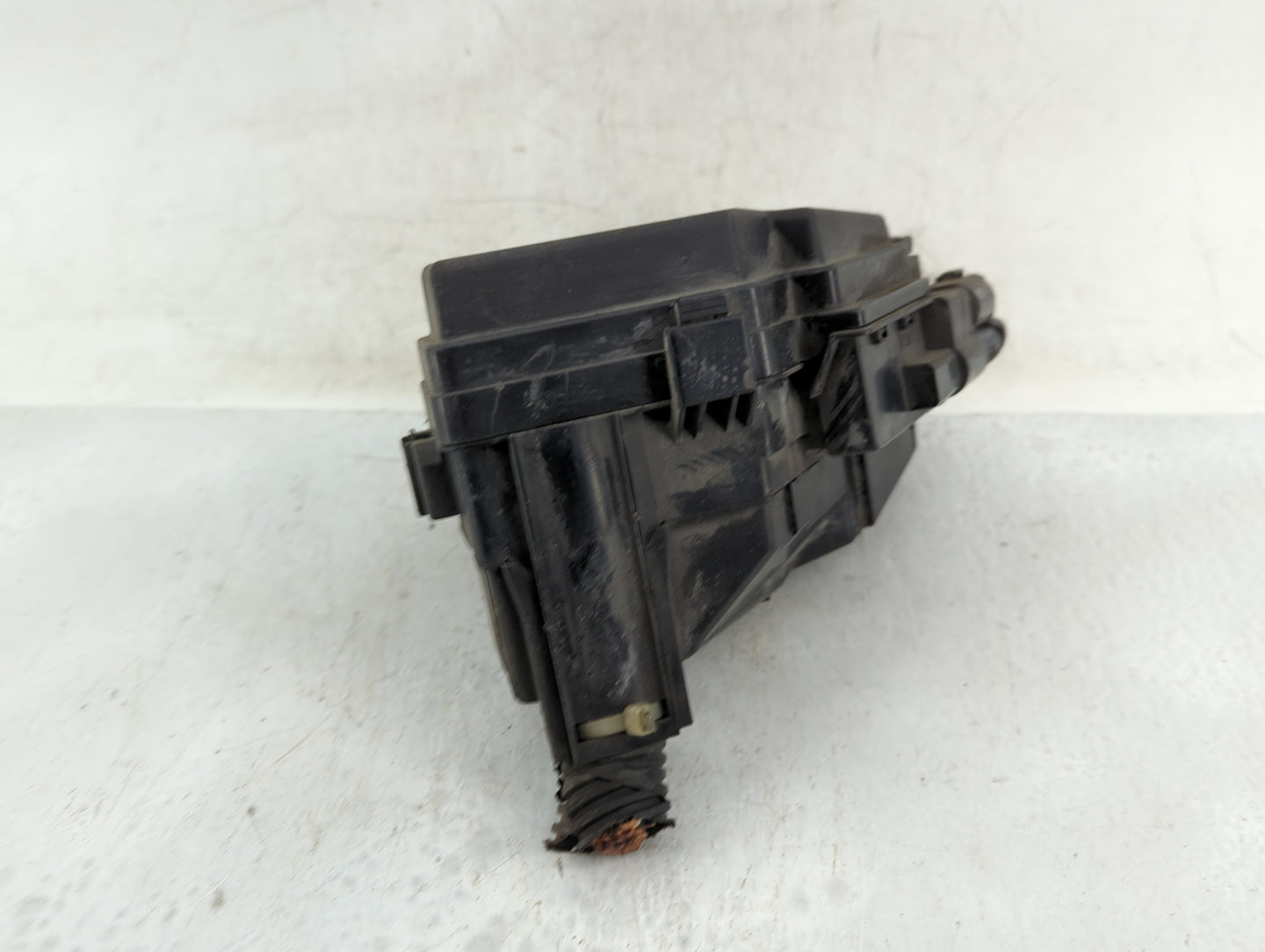 2008-2011 Honda Civic Fusebox Fuse Box Panel Relay Module P/N:SNA-C032 Fits Fits 2008 2009 2010 2011 OEM Used Auto Parts - O
