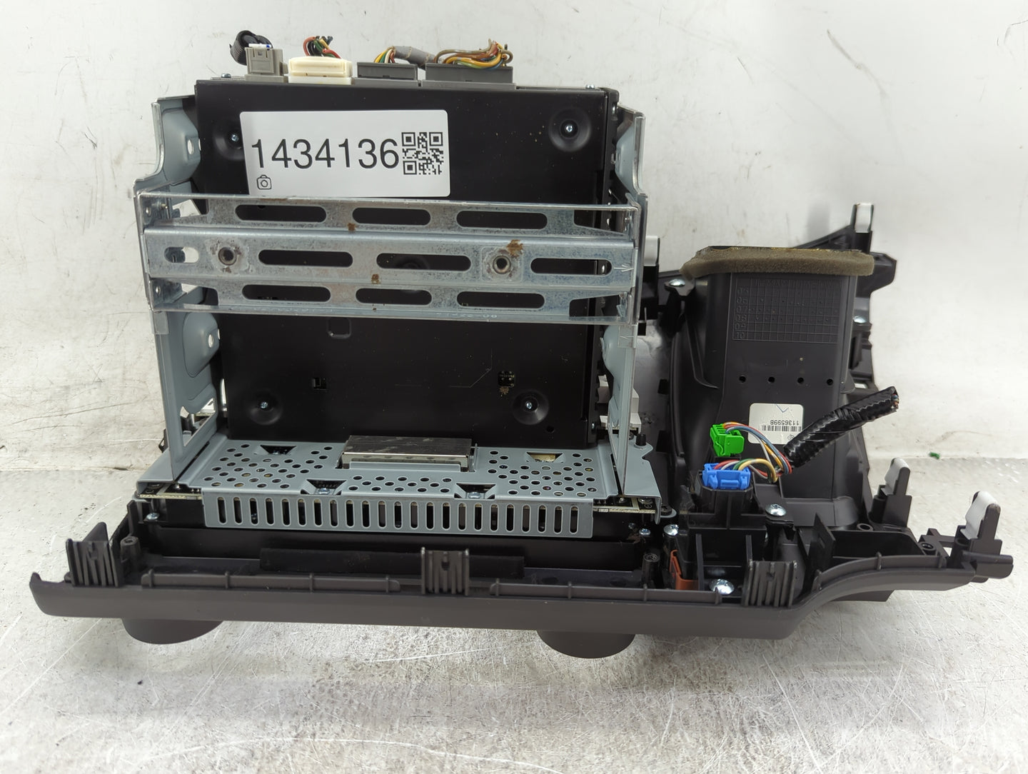 2009-2011 Honda Civic Radio AM FM Cd Player Receiver Replacement P/N:39100-SNA-A610-M1 MF726AA Fits Fits 2009 2010 2011 OEM 