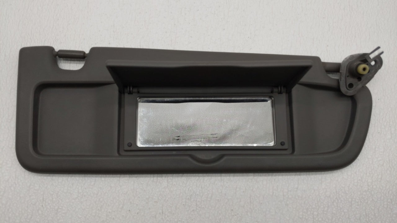 2006-2011 Honda Civic Sun Visor Shade Replacement Passenger Right Mirror Fits Fits 2006 2007 2008 2009 2010 2011 OEM Used Au