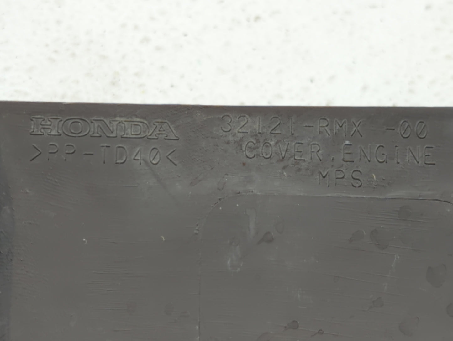 2009 Honda Civic Engine Cover - Oemusedautoparts1.com