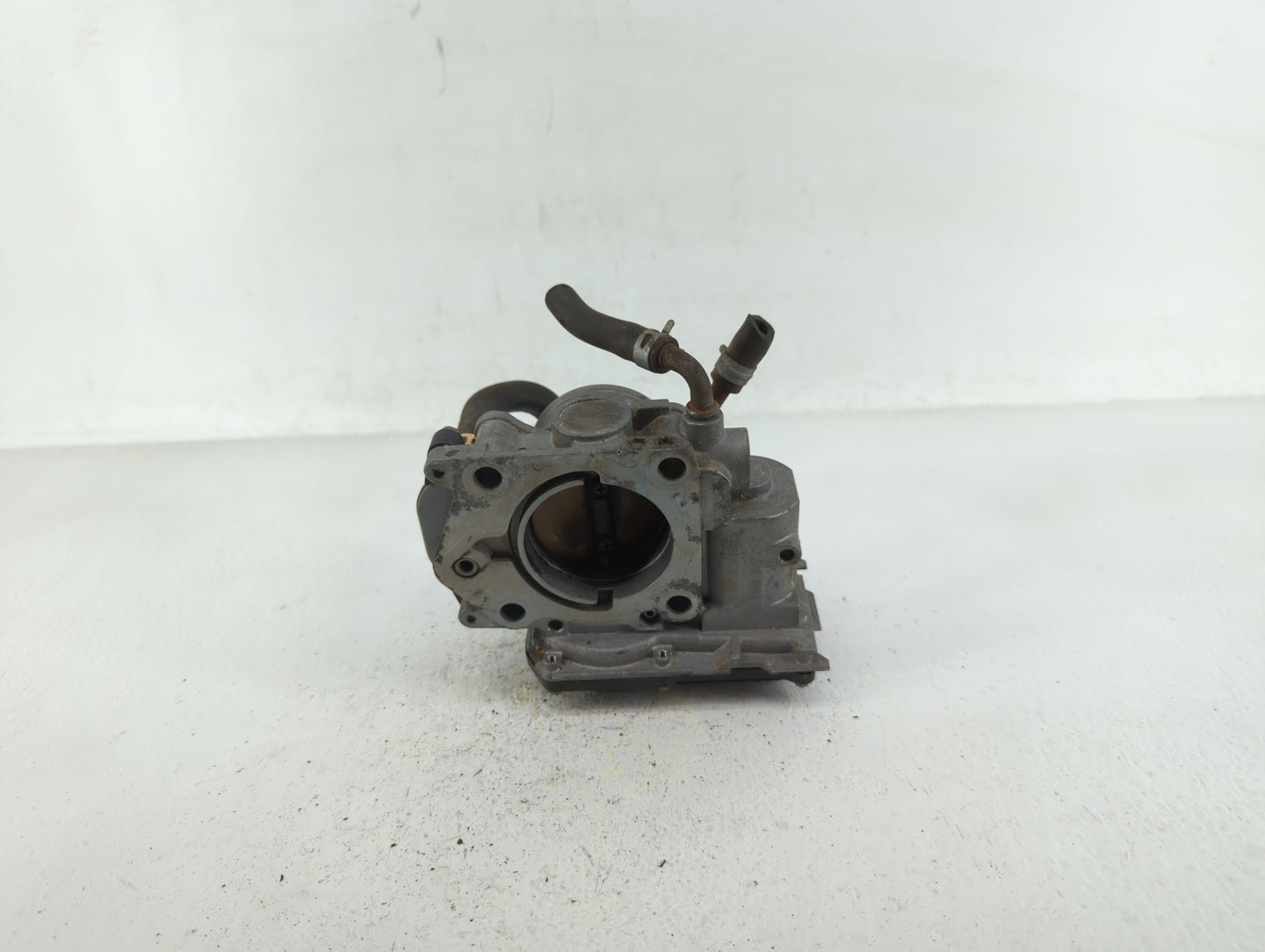 2006-2011 Honda Civic Throttle Body P/N:GMA4A Fits Fits 2006 2007 2008 2009 2010 2011 OEM Used Auto Parts - Oemusedautoparts
