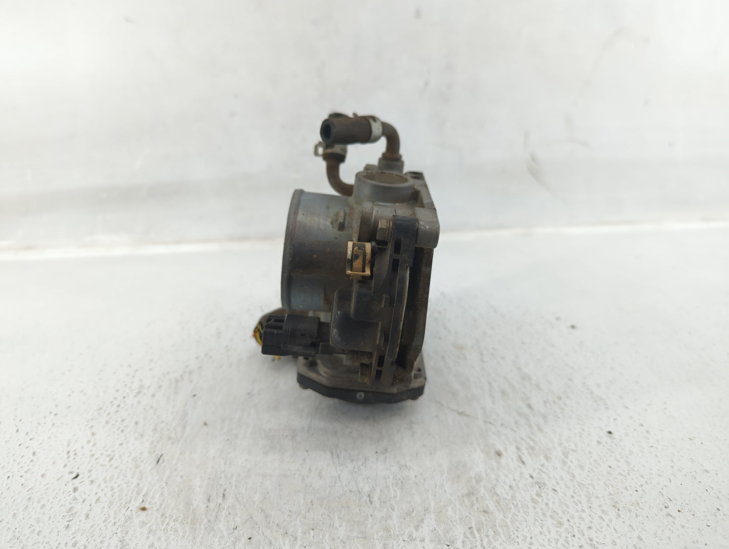 2006-2011 Honda Civic Throttle Body P/N:U20358118146 Fits Fits 2006 2007 2008 2009 2010 2011 OEM Used Auto Parts - Oemusedau