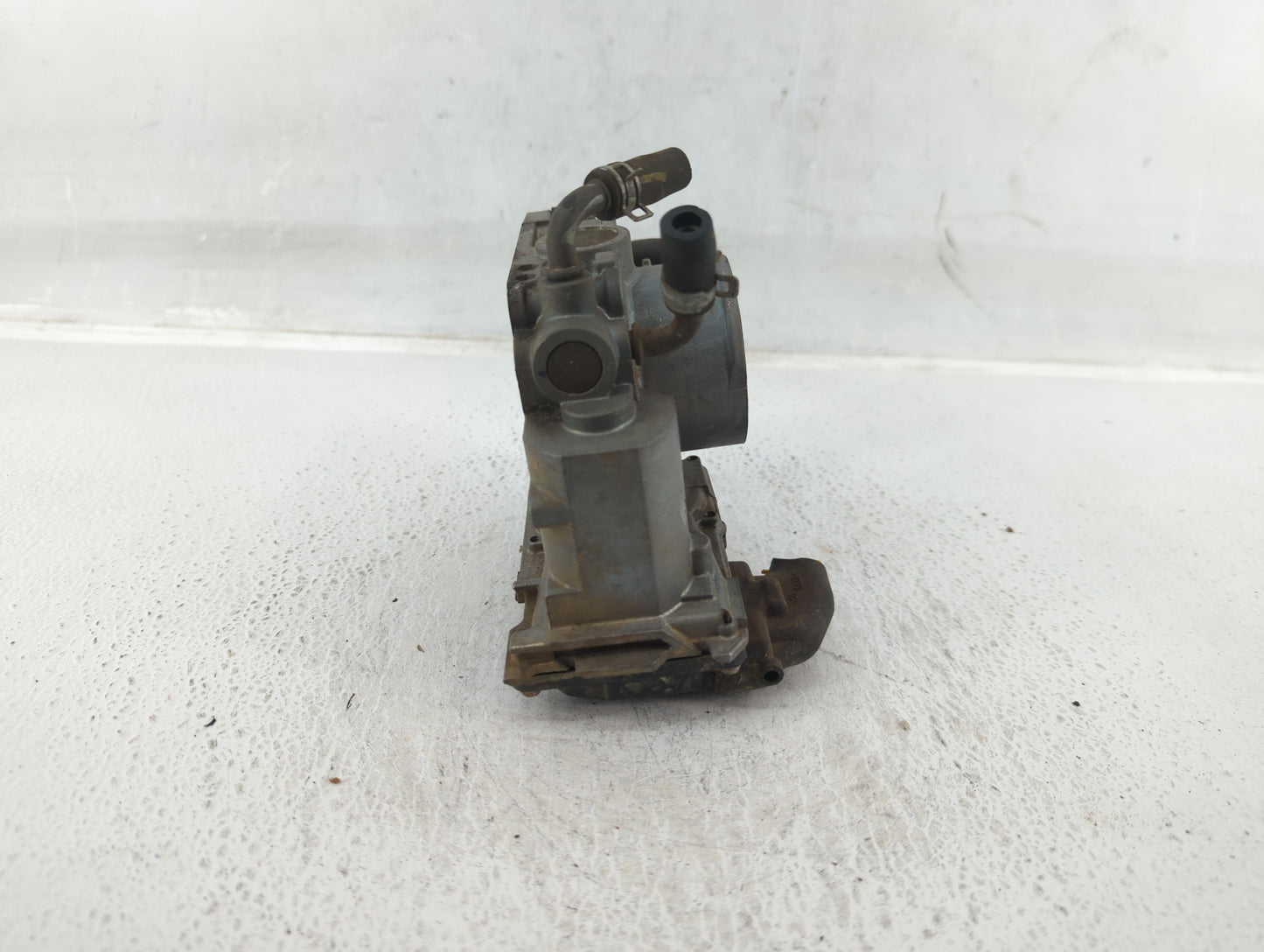 2006-2011 Honda Civic Throttle Body P/N:U20358118146 Fits Fits 2006 2007 2008 2009 2010 2011 OEM Used Auto Parts - Oemusedau