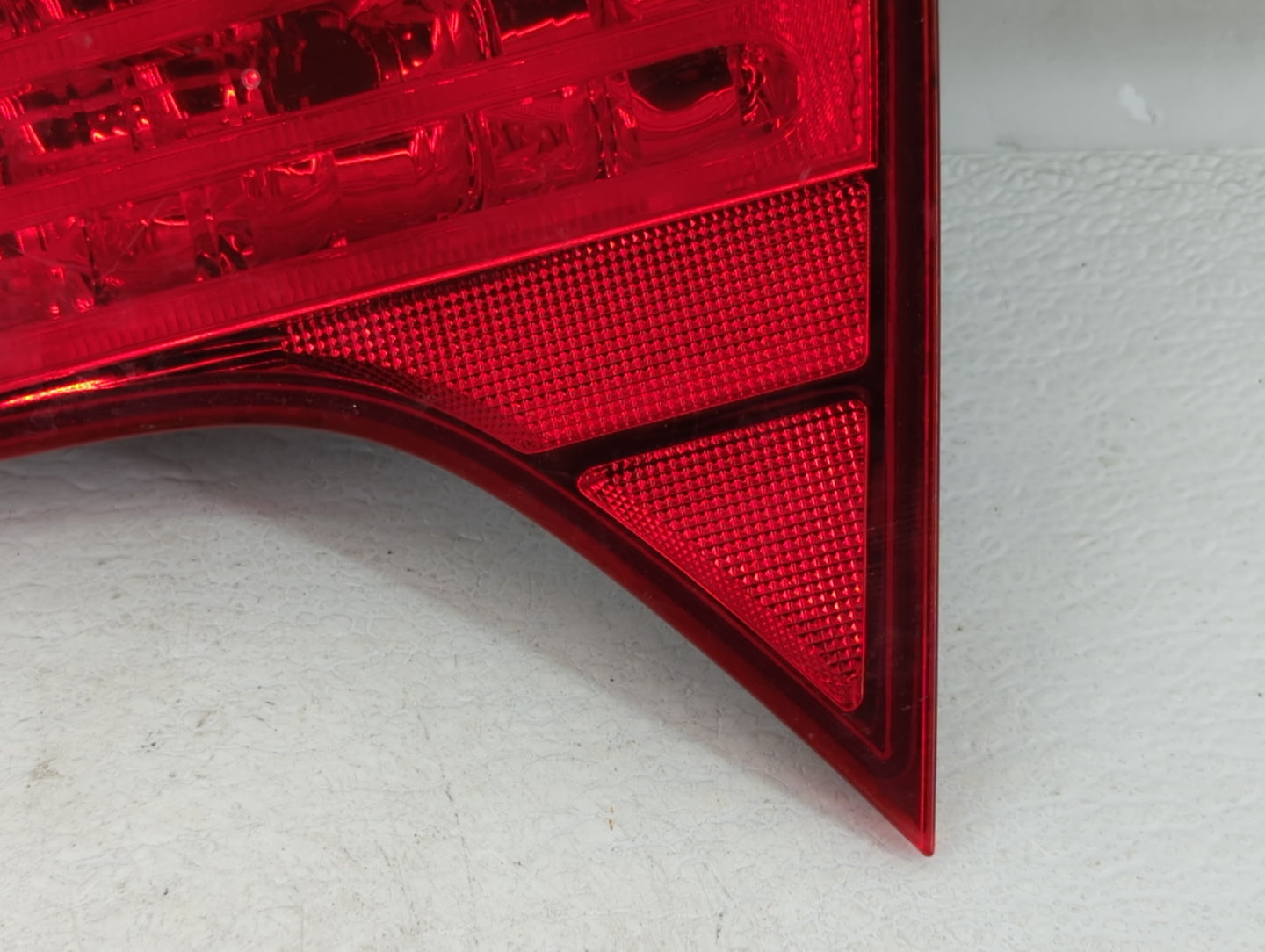 2006-2011 Honda Civic Tail Light Assembly Passenger Right OEM Fits Fits 2006 2007 2008 2009 2010 2011 OEM Used Auto Parts - 