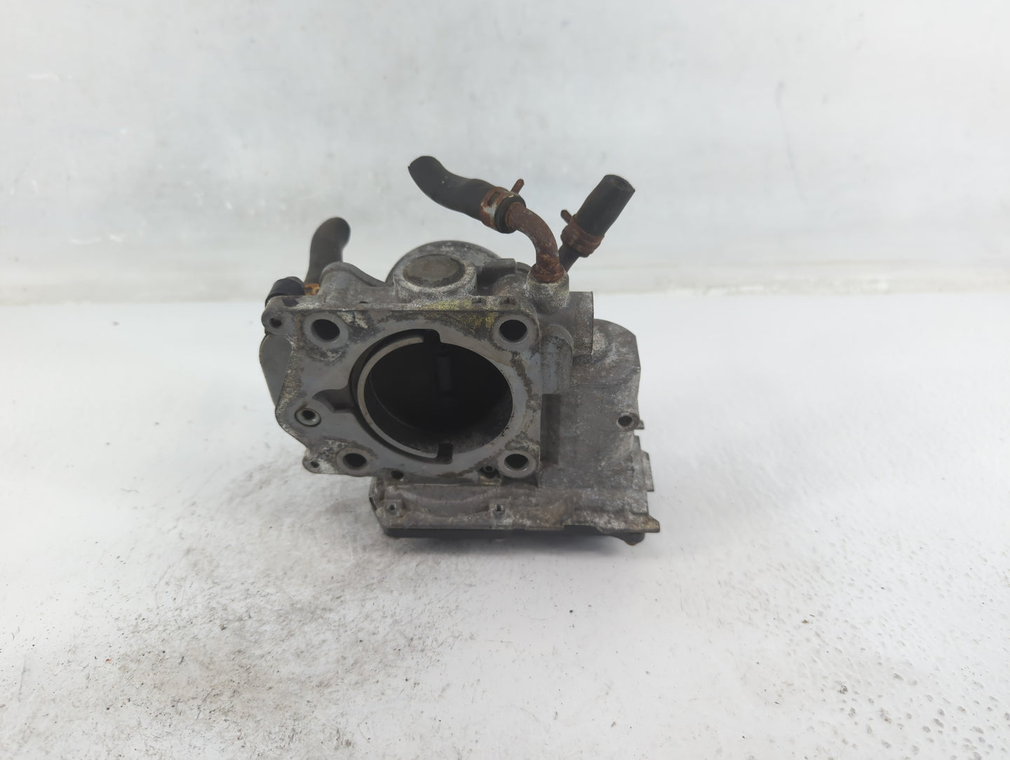 2006-2011 Honda Civic Throttle Body P/N:GMA4A Fits Fits 2006 2007 2008 2009 2010 2011 OEM Used Auto Parts - Oemusedautoparts