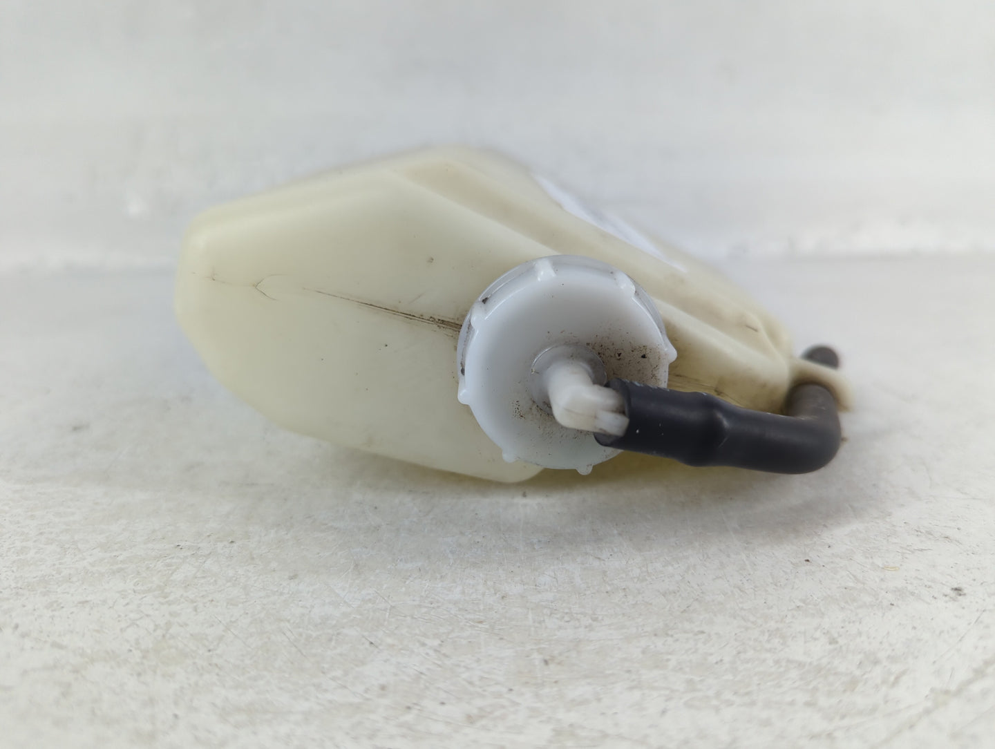 2006-2011 Honda Civic Radiator Coolant Overflow Expansion Tank Bottle - Oemusedautoparts1.com