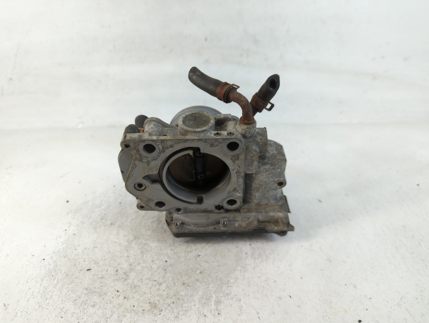 2006-2011 Honda Civic Throttle Body P/N:GMA4A Fits Fits 2006 2007 2008 2009 2010 2011 OEM Used Auto Parts - Oemusedautoparts